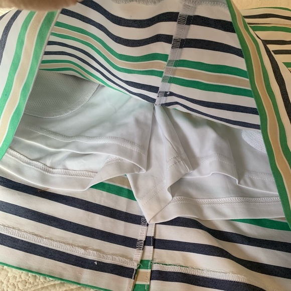 147.) CLEAR OUT / IZOD / Blue, white & green / Striped Skort / Active - Picture 3 of 5